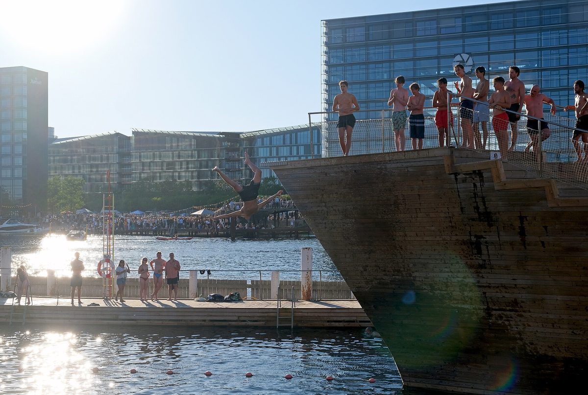 Harbour bath at Islands Brygge in summer