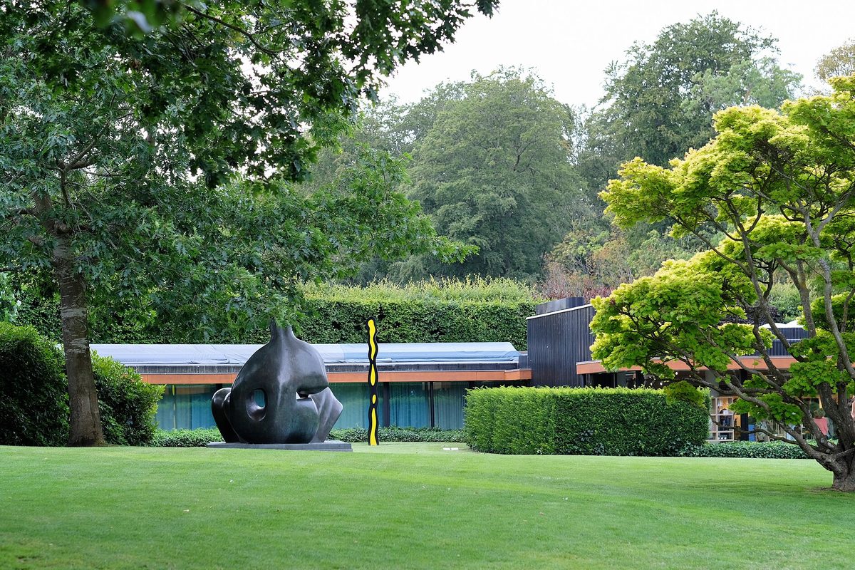 Louisiana Museum of Modern Art, Humleb&aelig;k