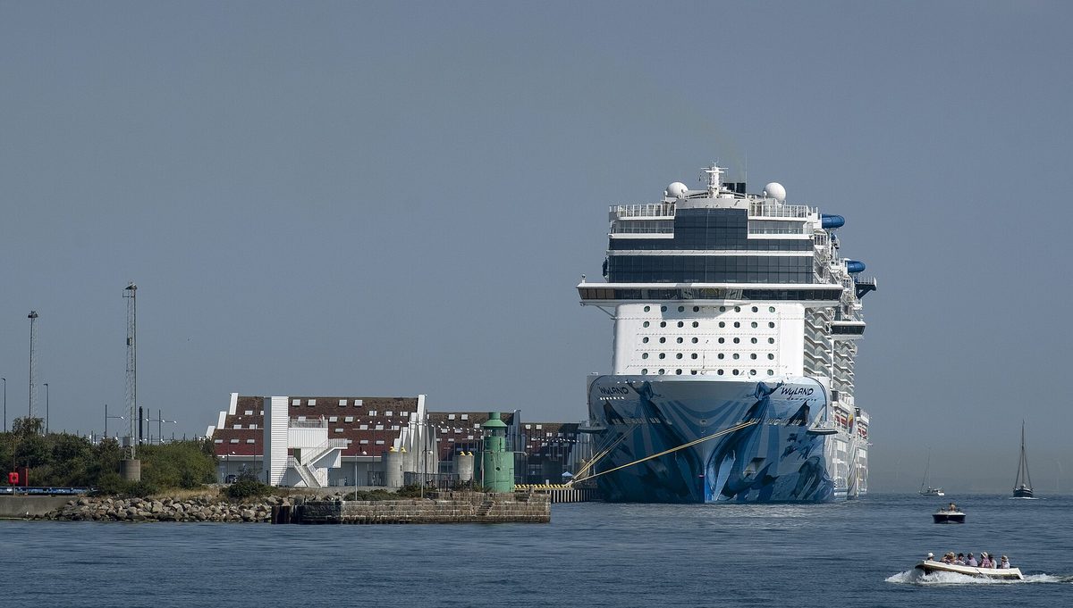 Norwegian Cruise Line ship at Nordhavn, Copenhagen